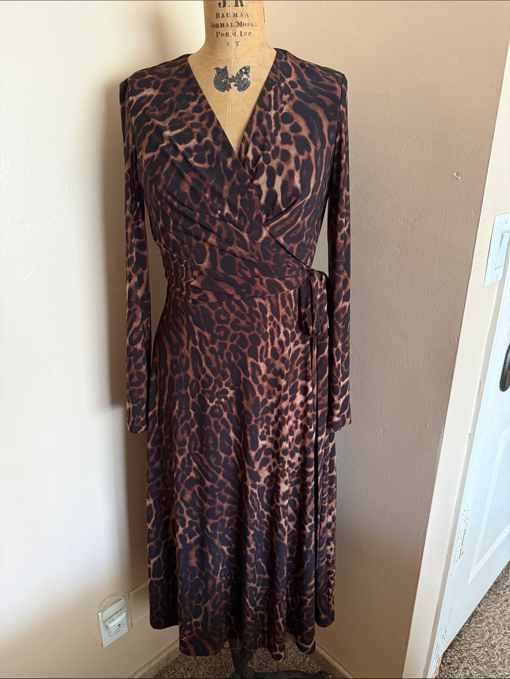 Lauren Ralph Lauren Leopard Print Wrap Midi Dress Size 8